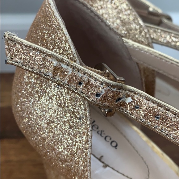 Gold sparkly heels - Picture 7 of 8